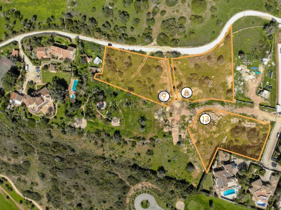 Terreno para Venda em Odiaxere Foto 1