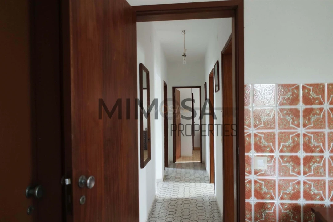 Moradia T6 para Venda em Lagos (São Sebastião e Santa Maria) Foto 29