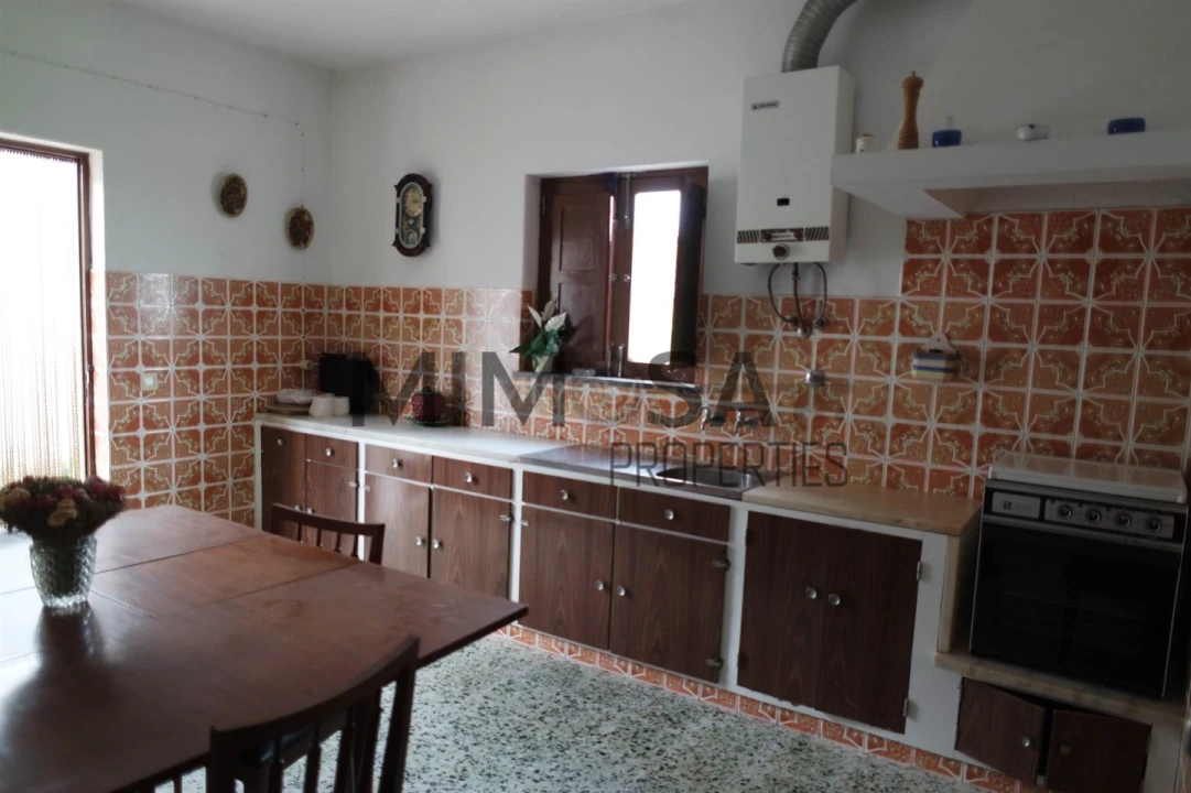Moradia T6 para Venda em Lagos (São Sebastião e Santa Maria) Foto 31
