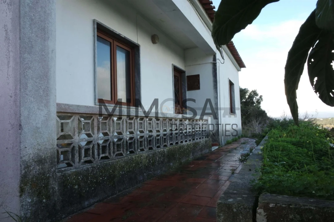 Moradia T6 para Venda em Lagos (São Sebastião e Santa Maria) Foto 37