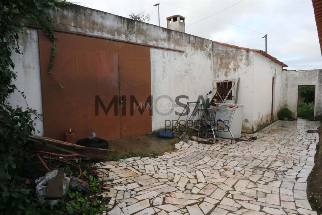 Moradia T6 para Venda em Lagos (São Sebastião e Santa Maria) Foto 41