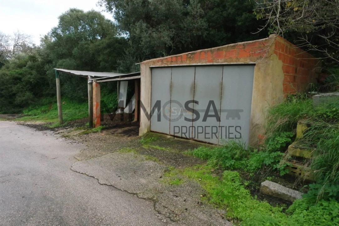Moradia T6 para Venda em Lagos (São Sebastião e Santa Maria) Foto 42