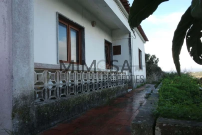 Moradia T6 para Venda em Lagos (São Sebastião e Santa Maria)