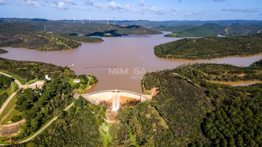 Terreno Misto para Venda em Bensafrim e Barão de São João Foto 5