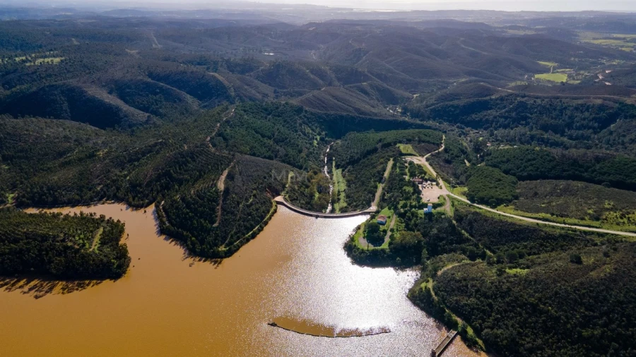 Terreno Misto para Venda em Bensafrim e Barão de São João