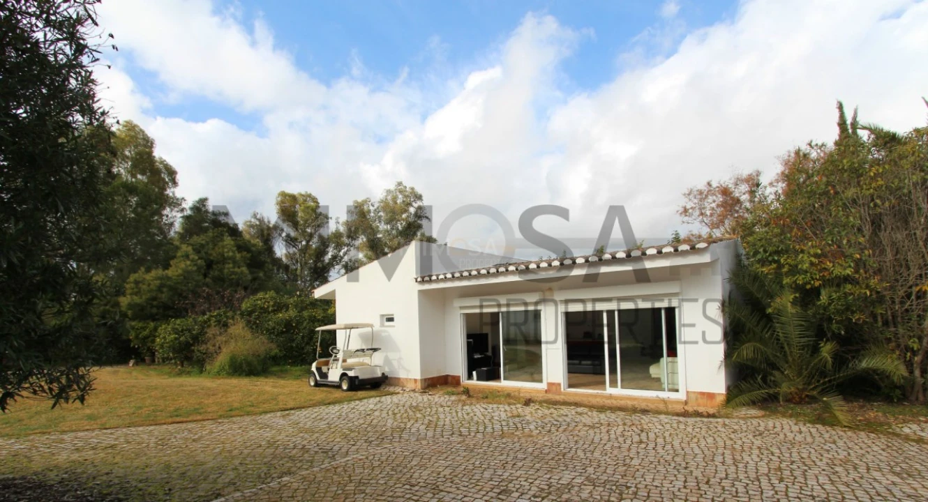 Moradia T5 para Venda em Alvor Foto 12
