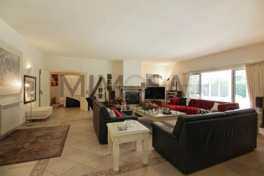 Moradia T5 para Venda em Alvor Foto 25