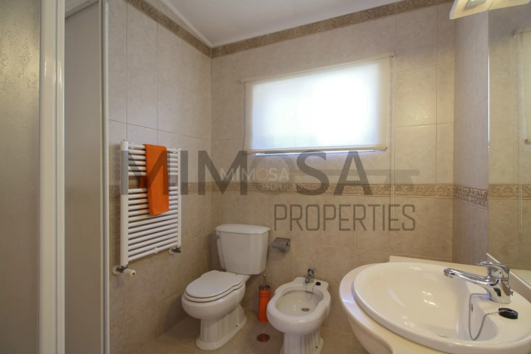 Moradia T5 para Venda em Alvor Foto 34