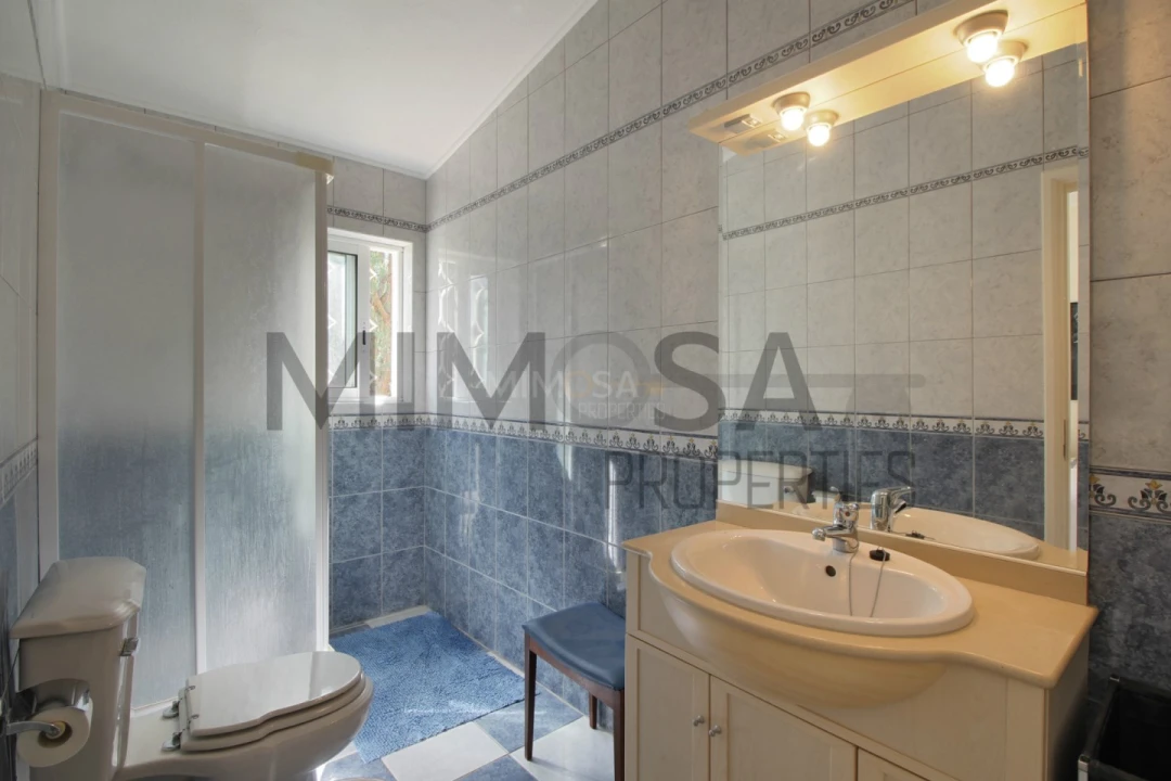 Moradia T5 para Venda em Alvor Foto 36