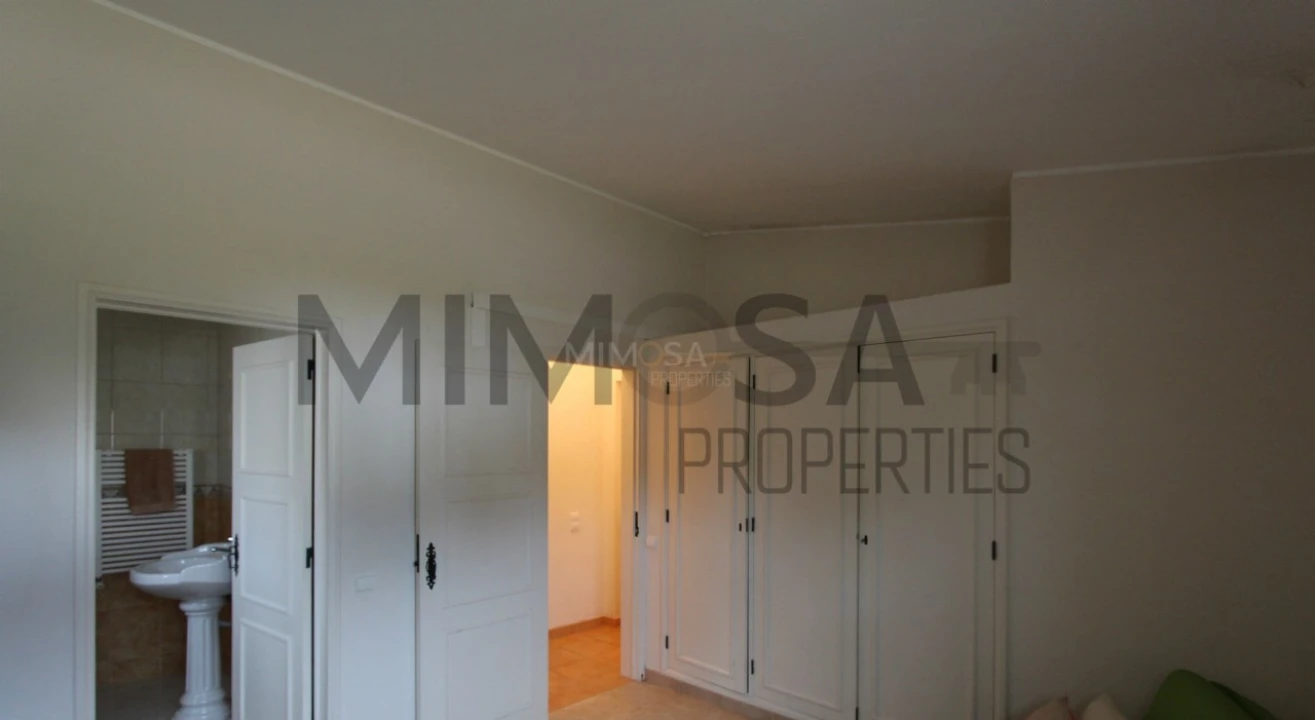 Moradia T5 para Venda em Alvor Foto 46