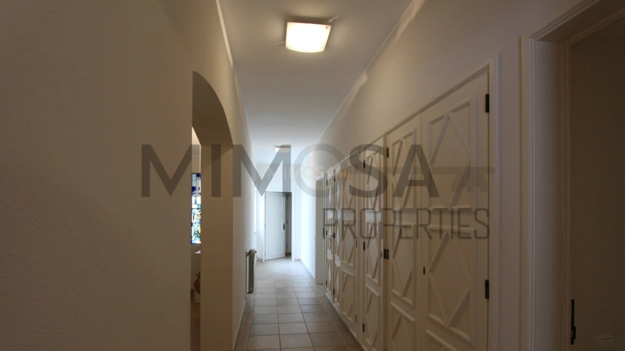 Moradia T5 para Venda em Alvor Foto 47
