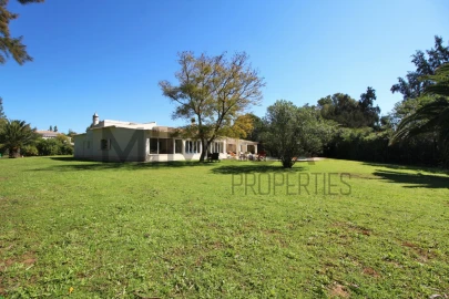 Moradia T5 para Venda em Alvor