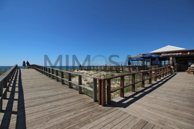 Moradia T5 para Venda em Alvor Foto 52