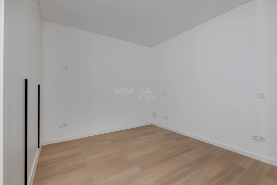 Apartamento T2 para Venda em Aljezur Foto 15