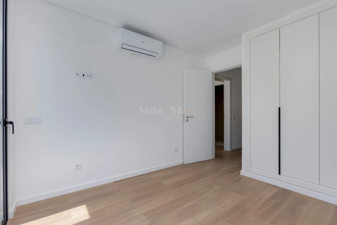 Apartamento T2 para Venda em Aljezur Foto 18