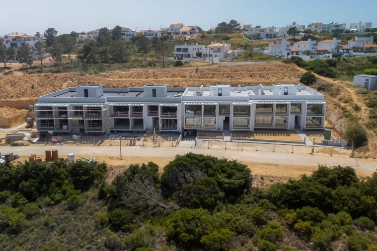 Apartamento T2 para Venda em Aljezur Foto 29
