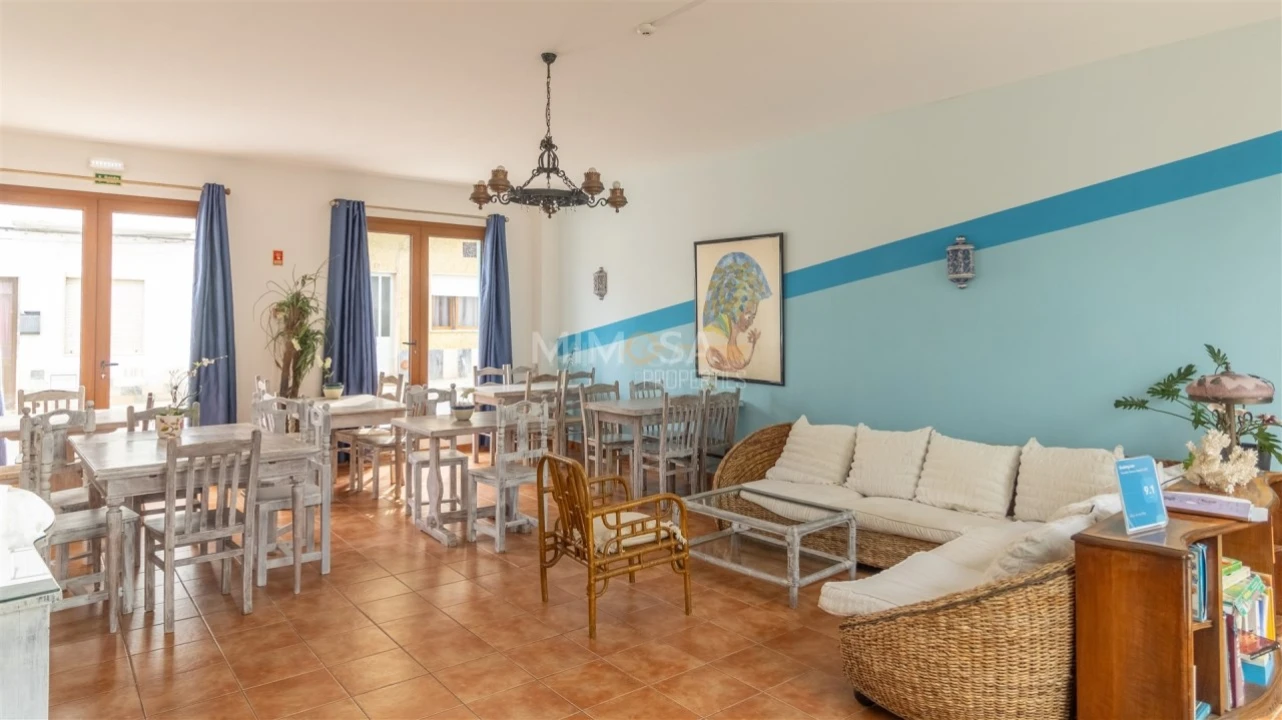 Moradia T7 para Venda em Alvor Foto 4