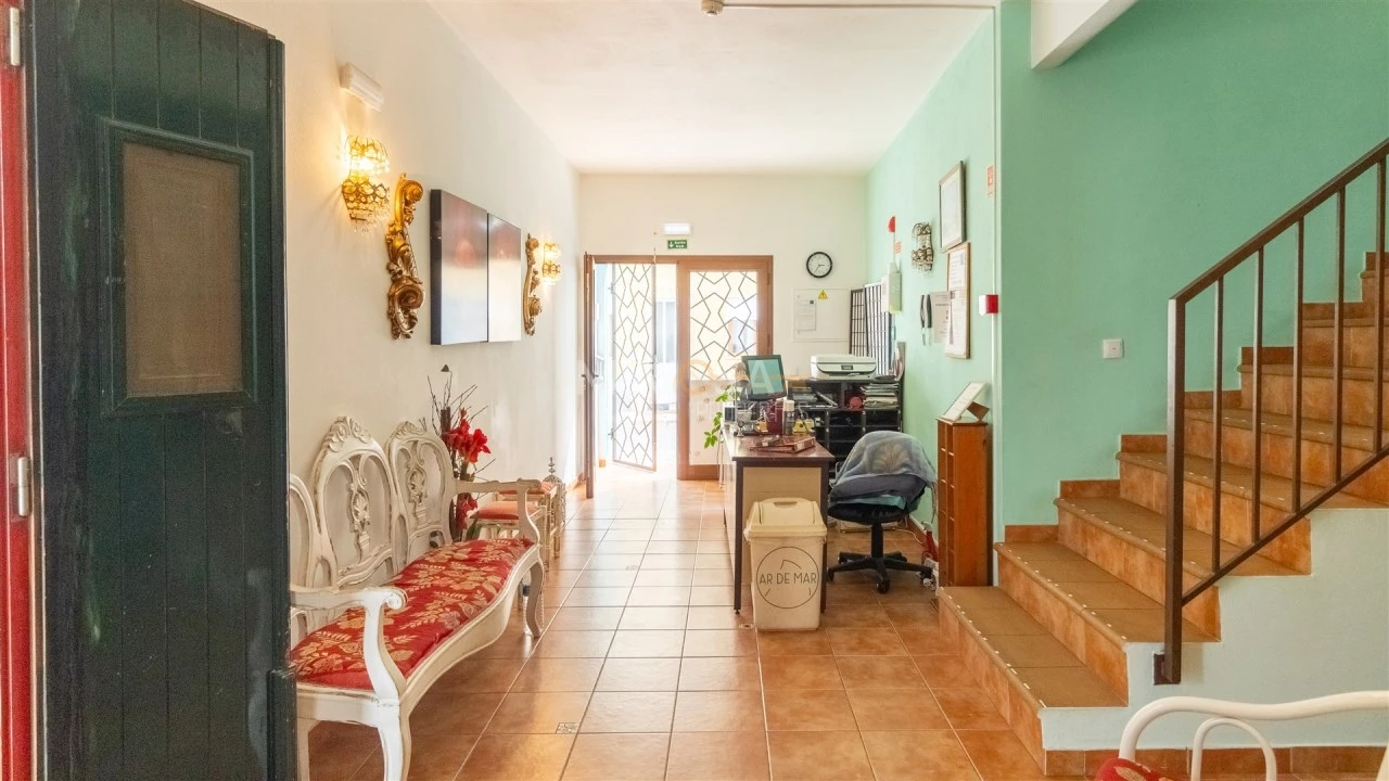 Moradia T7 para Venda em Alvor Foto 11