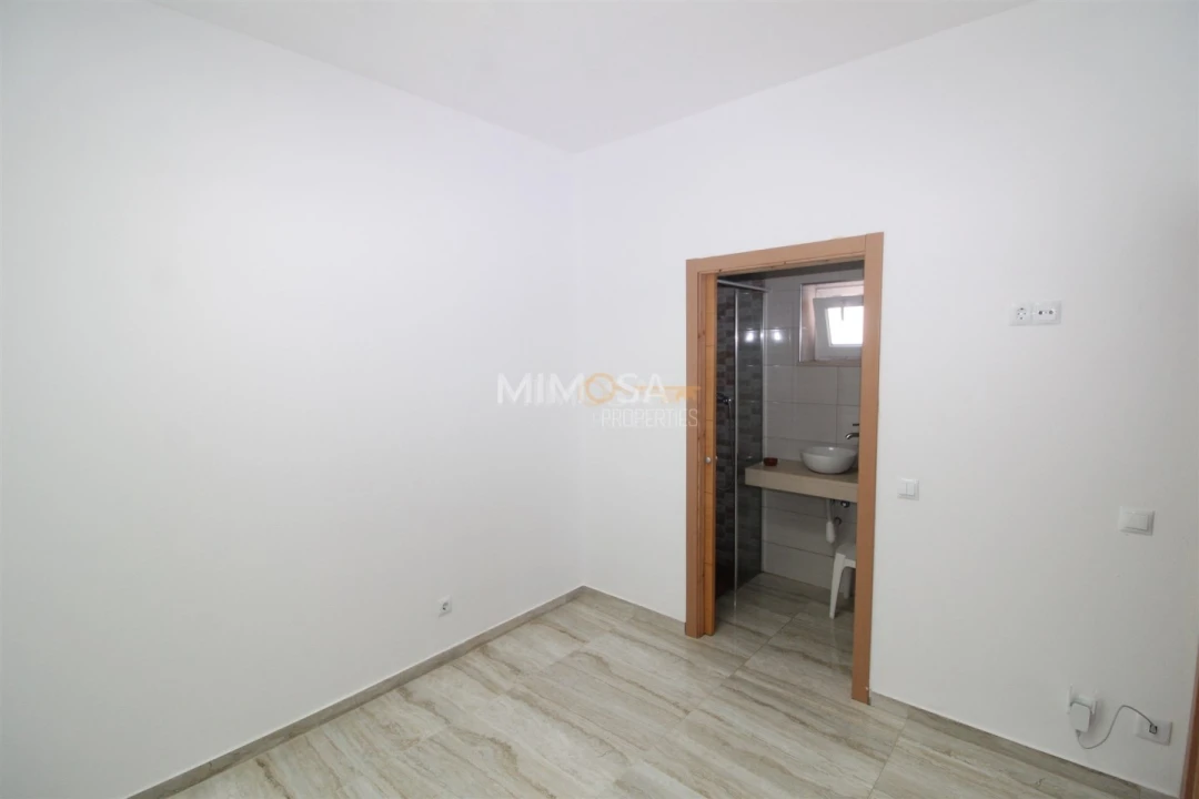 Moradia T8 para Venda em Vila de Sagres Foto 39