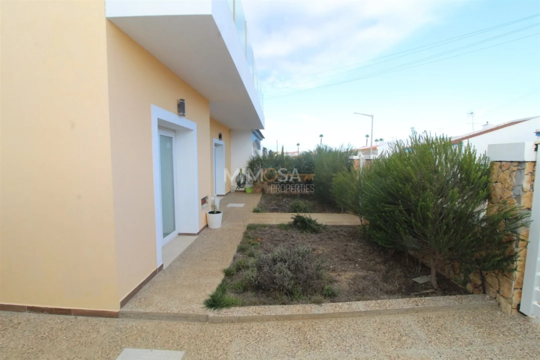 Moradia T8 para Venda em Vila de Sagres Foto 51