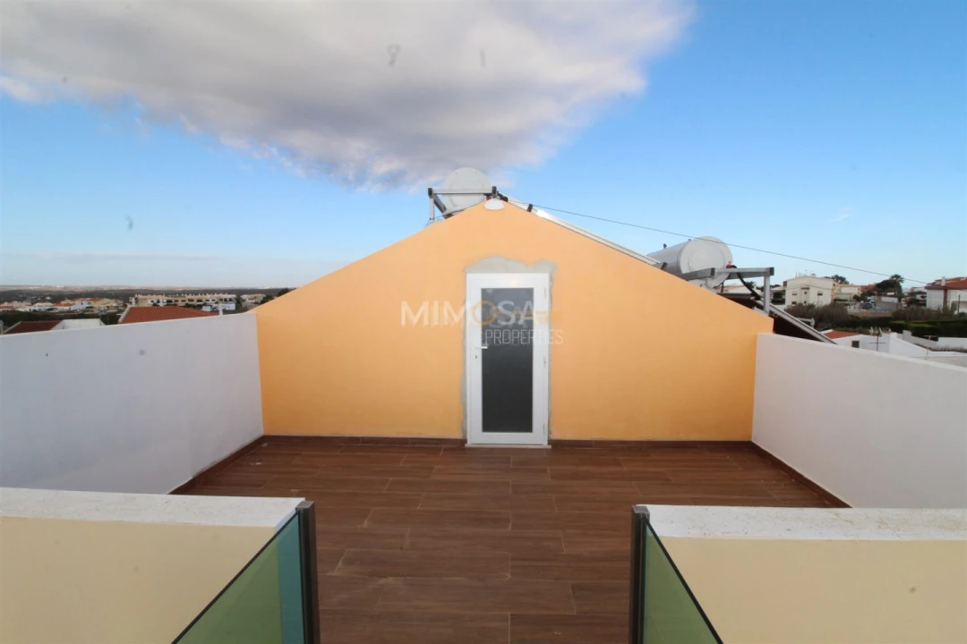 Moradia T8 para Venda em Vila de Sagres Foto 53