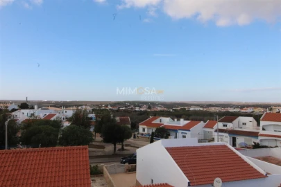 Moradia T8 para Venda em Vila de Sagres
