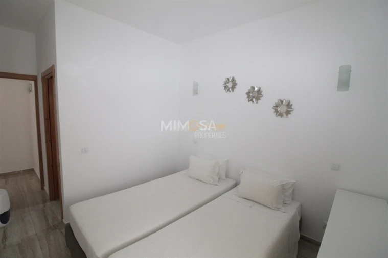 Moradia T8 para Venda em Vila de Sagres Foto 13