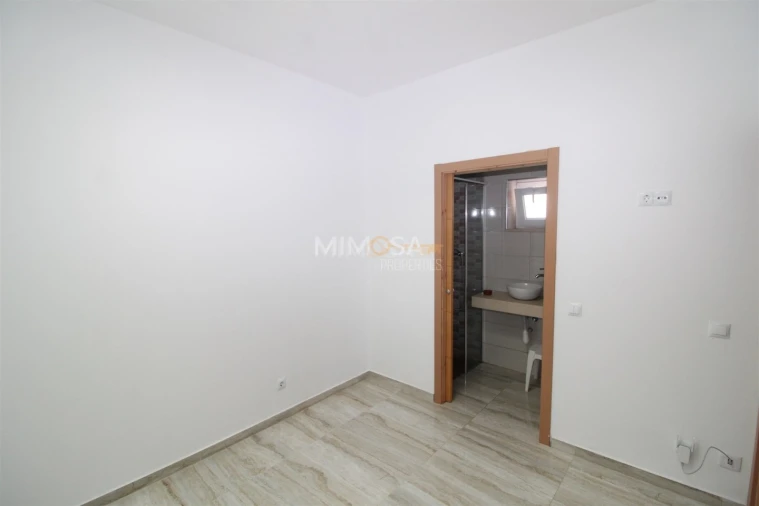 Moradia T8 para Venda em Vila de Sagres Foto 39