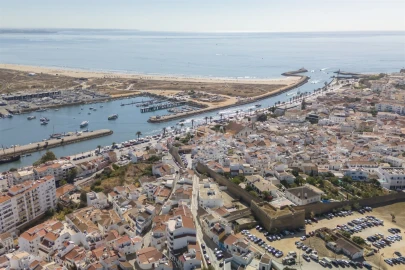 Moradia T1 para Venda em Lagos (São Sebastião e Santa Maria)