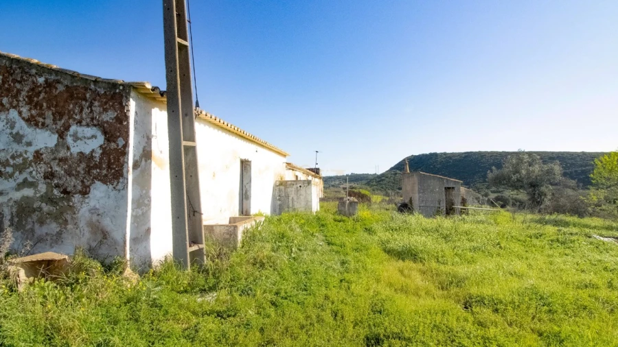 Terreno Misto para Venda em Bensafrim e Barão de São João