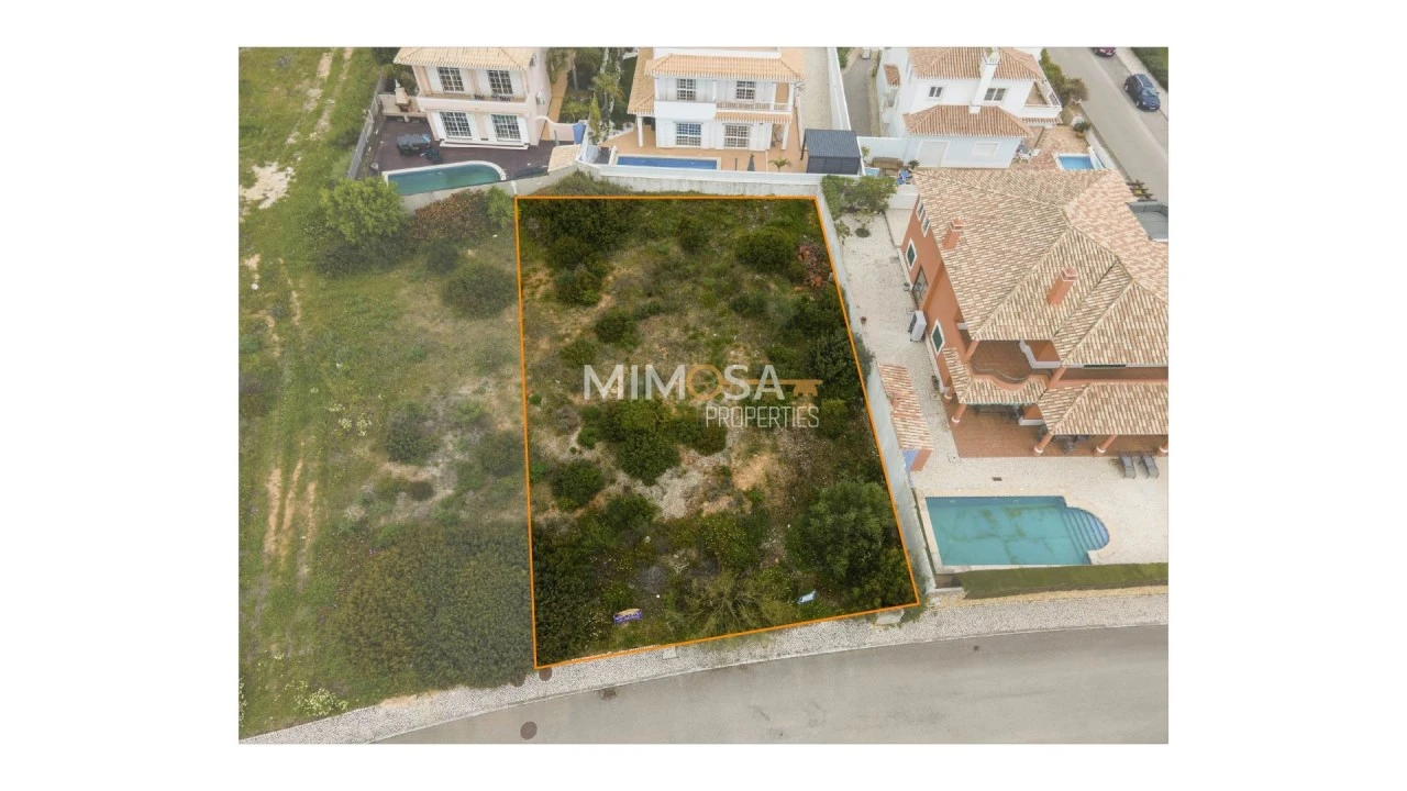 Terreno para Venda em Lagos (São Sebastião e Santa Maria) Foto 3
