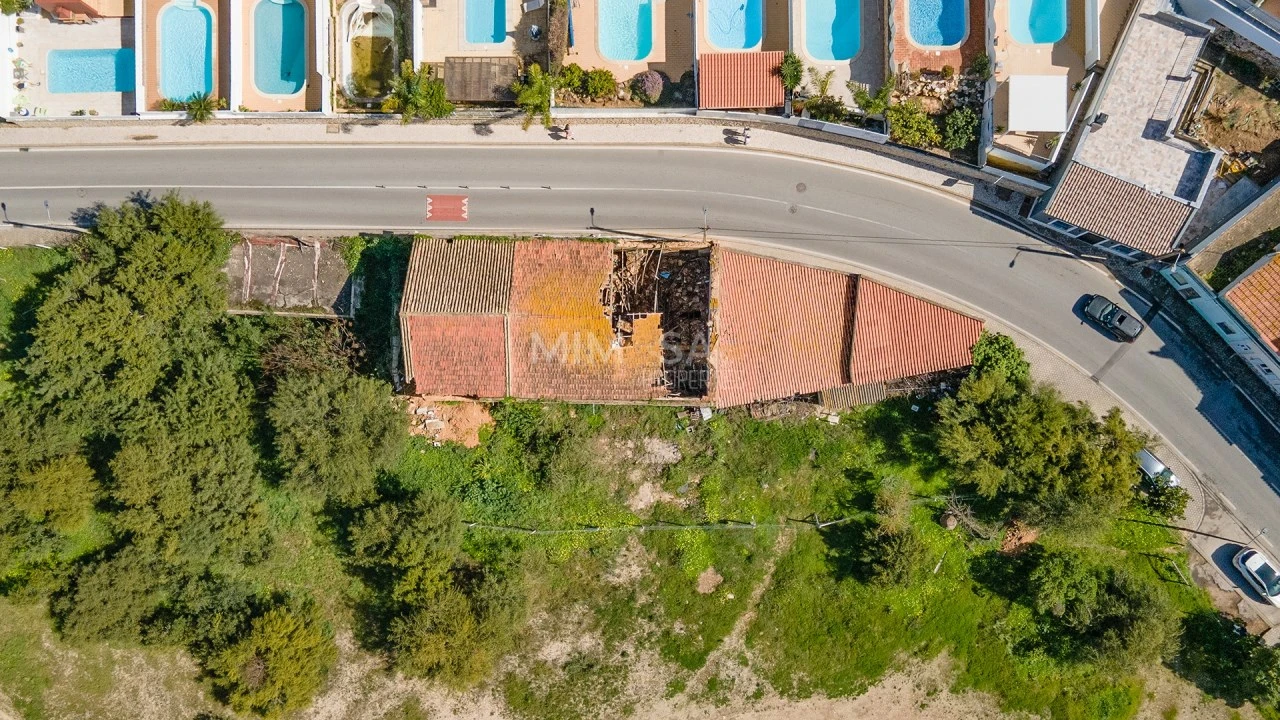 Moradia T4 para Venda em Ferragudo Foto 3