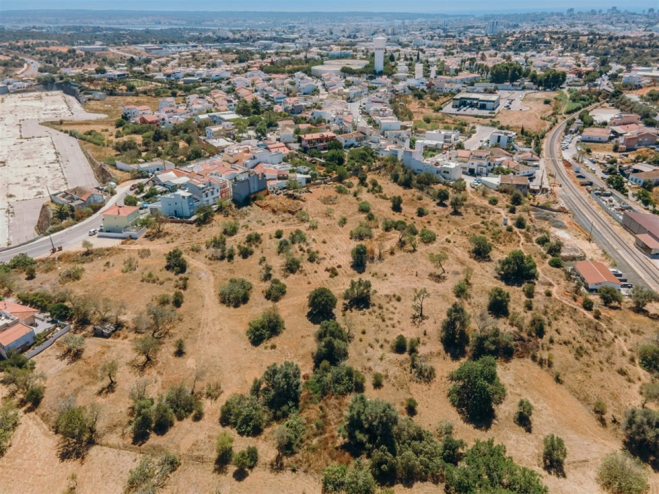 Terreno para Venda em Portimão Foto 1