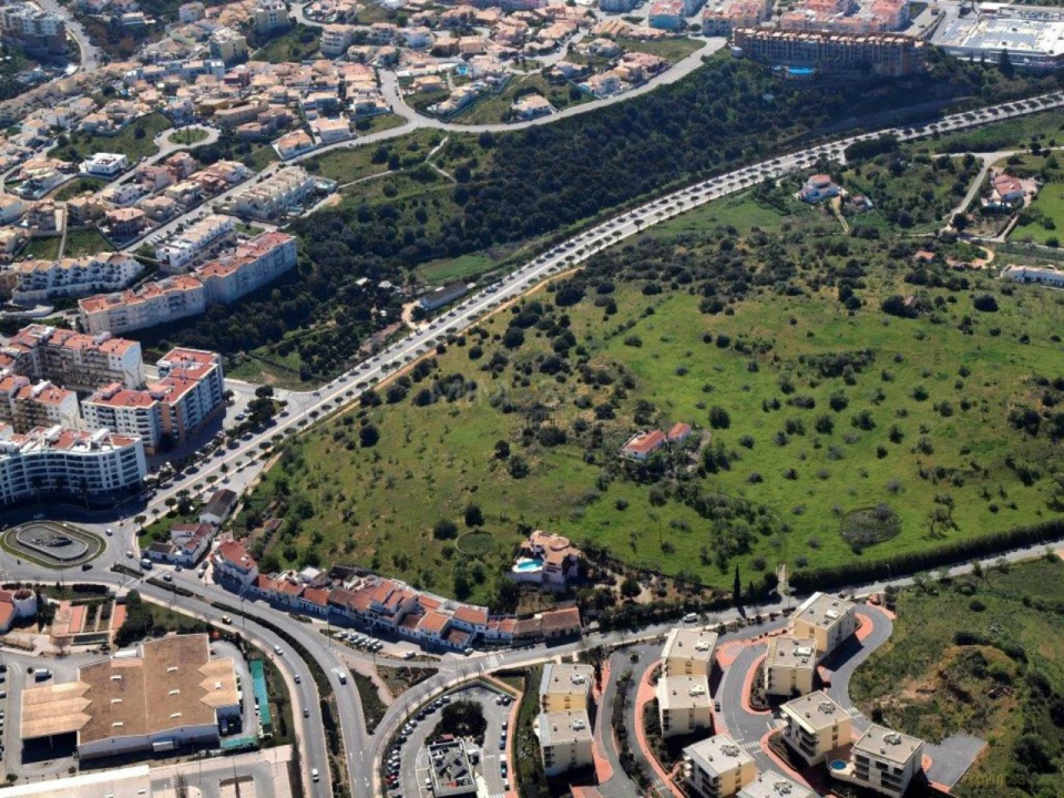 Terreno para Venda em Lagos (São Sebastião e Santa Maria) Foto 10