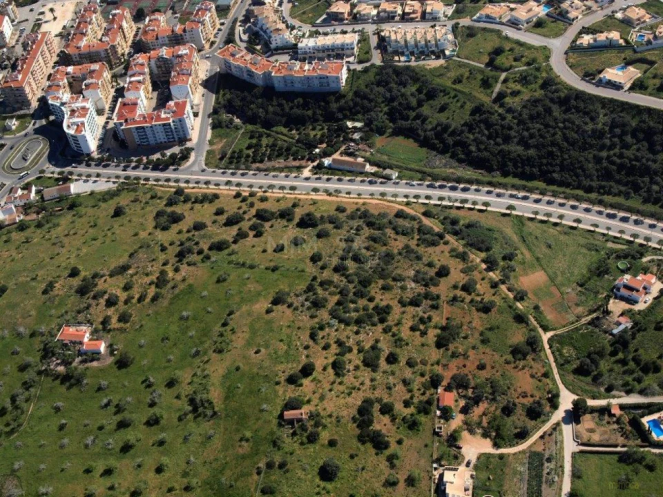 Terreno para Venda em Lagos (São Sebastião e Santa Maria) Foto 17