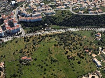 Terreno para Venda em Lagos (São Sebastião e Santa Maria)