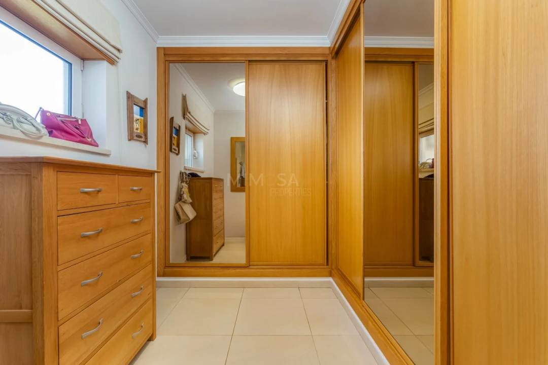 Moradia T5 para Venda em Luz Foto 38