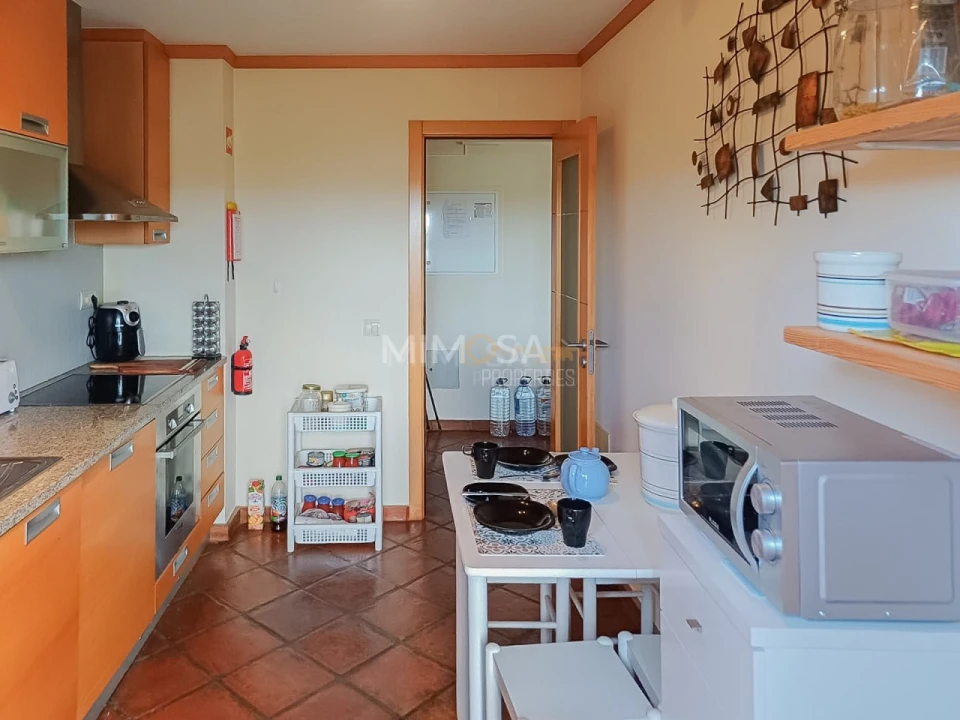 Apartamento T2 para Venda em Budens Foto 14