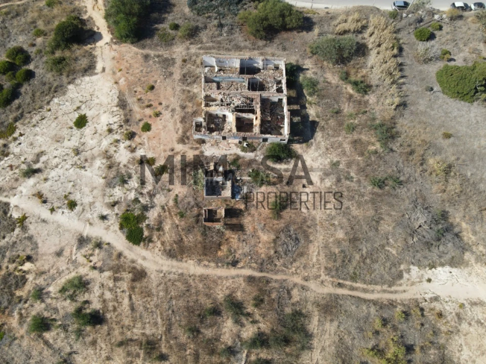 Terreno para Venda em Lagos (São Sebastião e Santa Maria) Foto 13