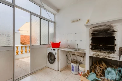 Moradia T4 para Venda em Luz