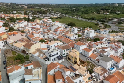 Moradia T4 para Venda em Luz