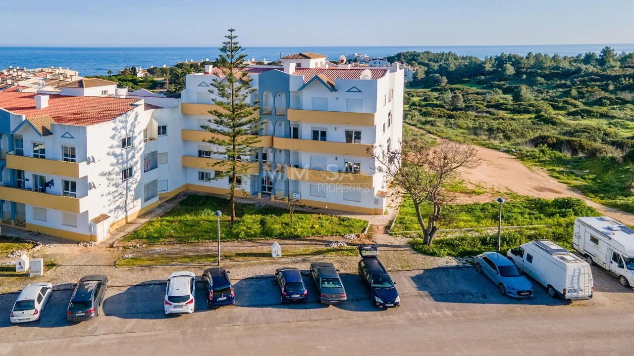 Apartamento T1 para Venda em Budens Foto 20