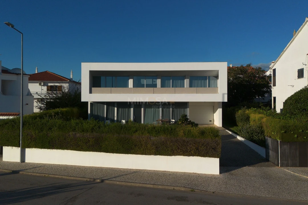 Moradia T3 para Venda em Aljezur Foto 1