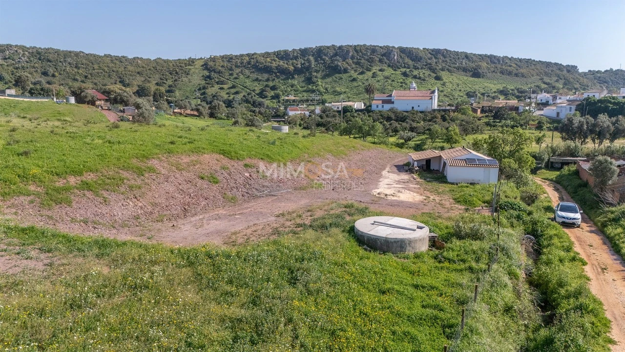 Moradia T1 para Venda em Bensafrim e Barão de São João Foto 22