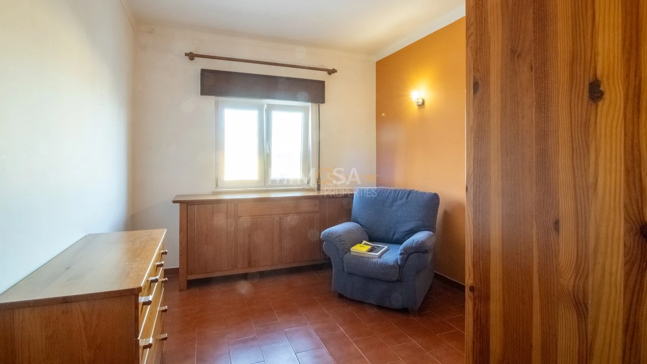 Apartamento T1 para Venda em Lagos (São Sebastião e Santa Maria) Foto 5