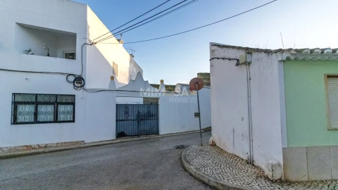 Apartamento T1 para Venda em Lagos (São Sebastião e Santa Maria)
