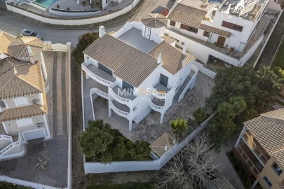 Moradia T4 para Venda em Lagos (São Sebastião e Santa Maria)