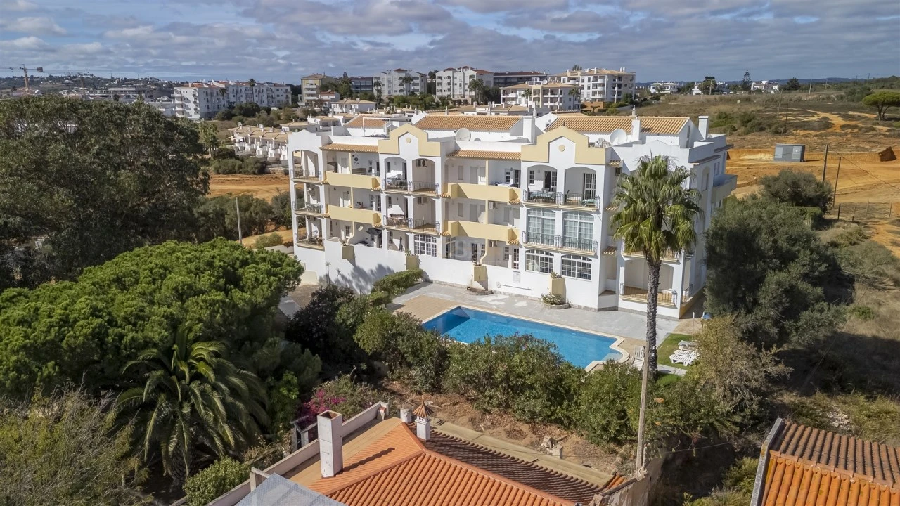 Apartamento T1 para Venda em Lagos (São Sebastião e Santa Maria) Foto 1