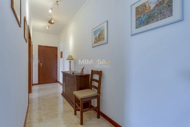 Apartamento T1 para Venda em Lagos (São Sebastião e Santa Maria) Foto 14