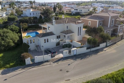 Moradia T3 para Venda em Lagos (São Sebastião e Santa Maria)